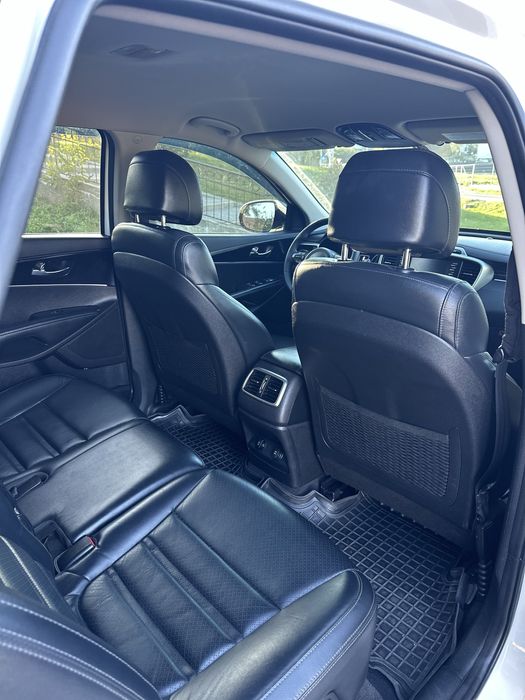 Kia Sorento 3 покоління 2016 рік 2.4GDI Газ/Бенз AWD