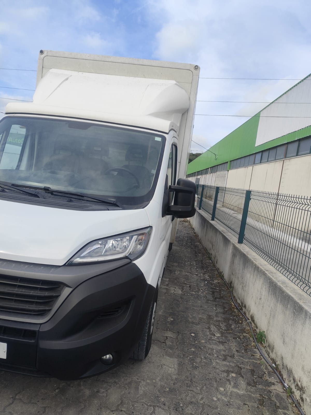 Ducato 2020 com contetor