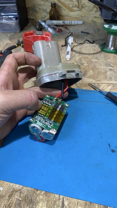 Ремонт та перепаковка електроприладів та електротранспорту