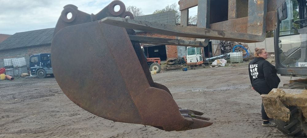 Łyżka do koparki Waryński o szerokości 60cm