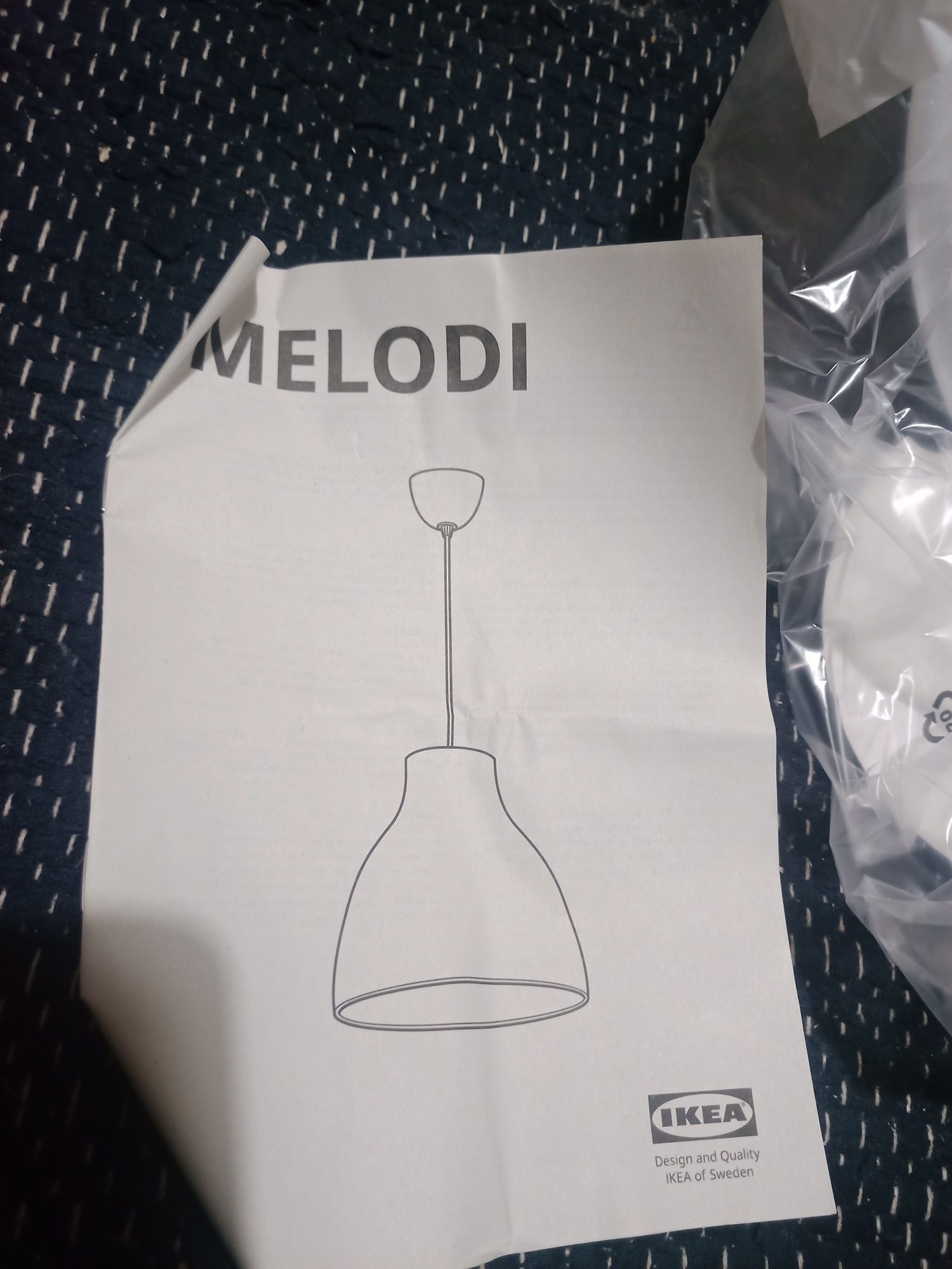 Candeeiro de teto IKEA novo incluí lâmpada