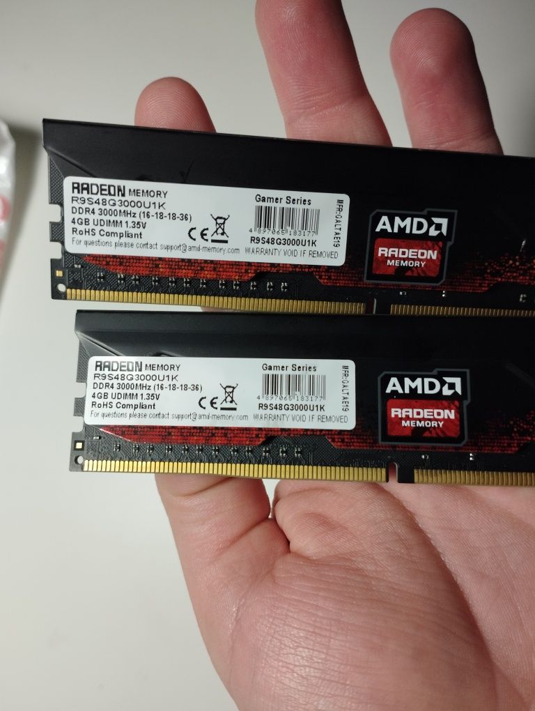 Оперативна пам'ять 8 gb ddr 4 radeon gamer series