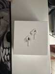 AirPods Pro 2 apple
