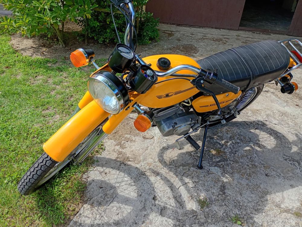Mińsk model  400 p125 zarejestrowany