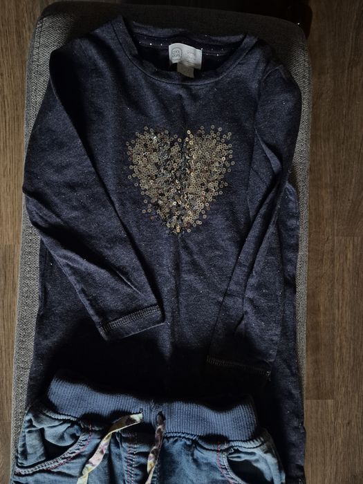 Bluzka i spodnie dla dziewczynki rozmiary 92/98