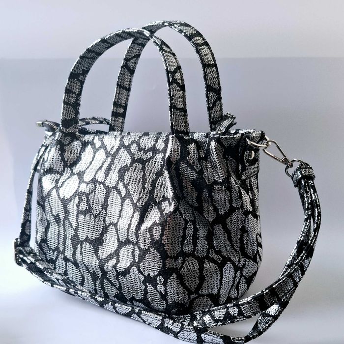 Сумочка з натуральної шкіри diamond