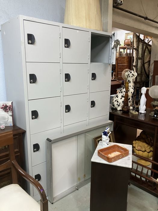 Armários industriaís