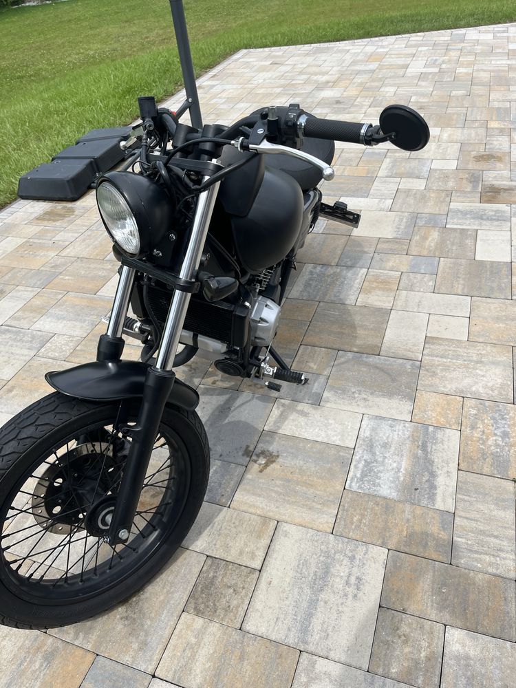 Honda SHADOW 125 Custom Bobber kat. B A1