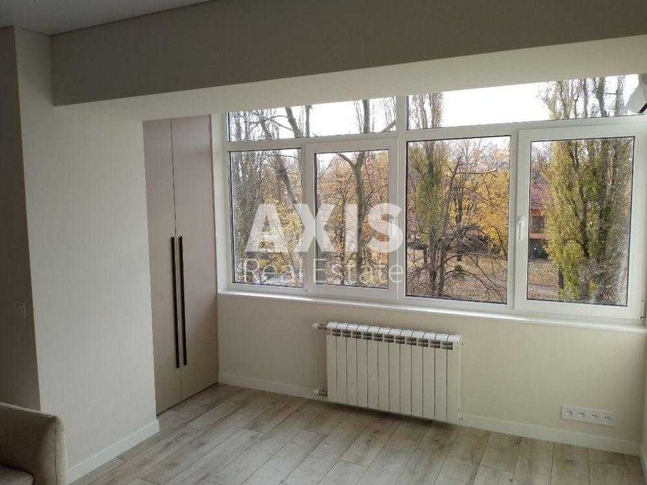 Продаж 1к квартири на Русанівській набережній, Дніпровський р-н