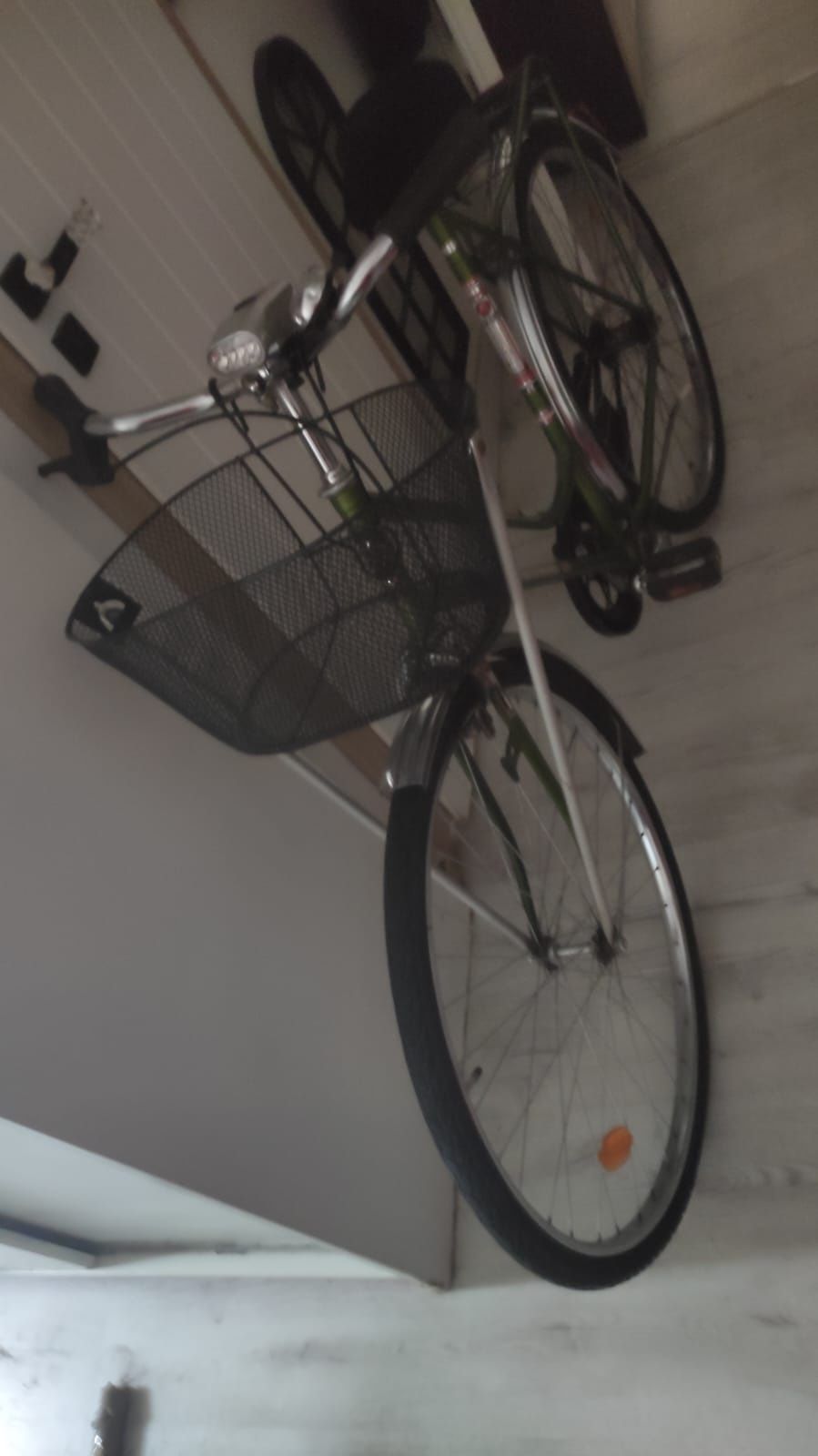 Rower z koszykiem Romet uniwersalny kosz koszyk z lampka bagażnikiem