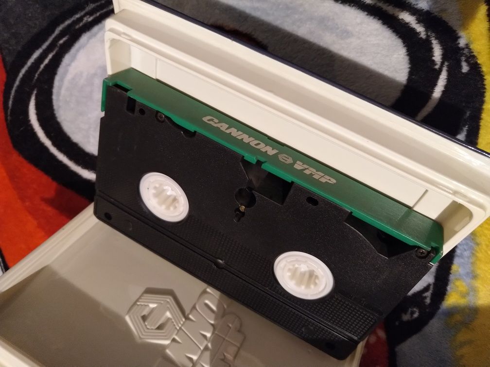 Obcy z głębin deep star six  VHS