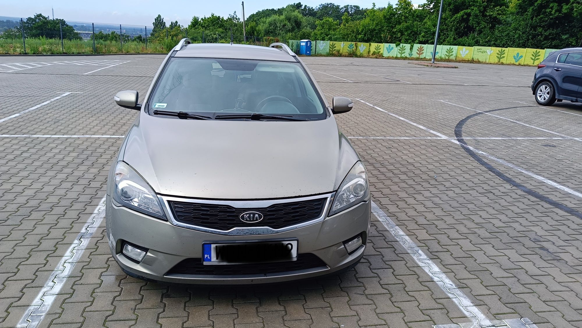 Sprzedam kia cee'd SW 1.6 crdi