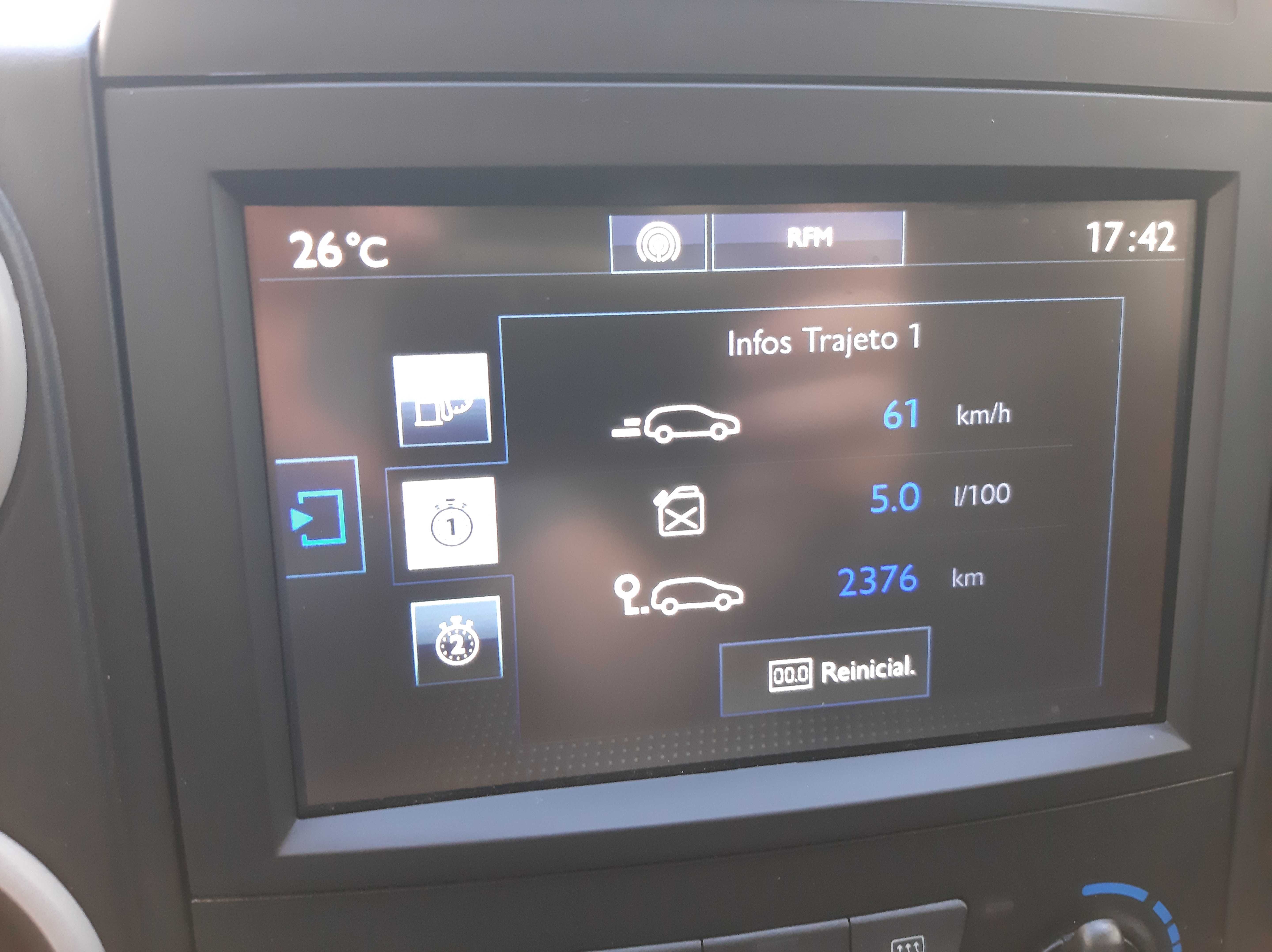 Peugeot Partner 1.6 BlueHDI 2017 GPS Edition 3 Lugares