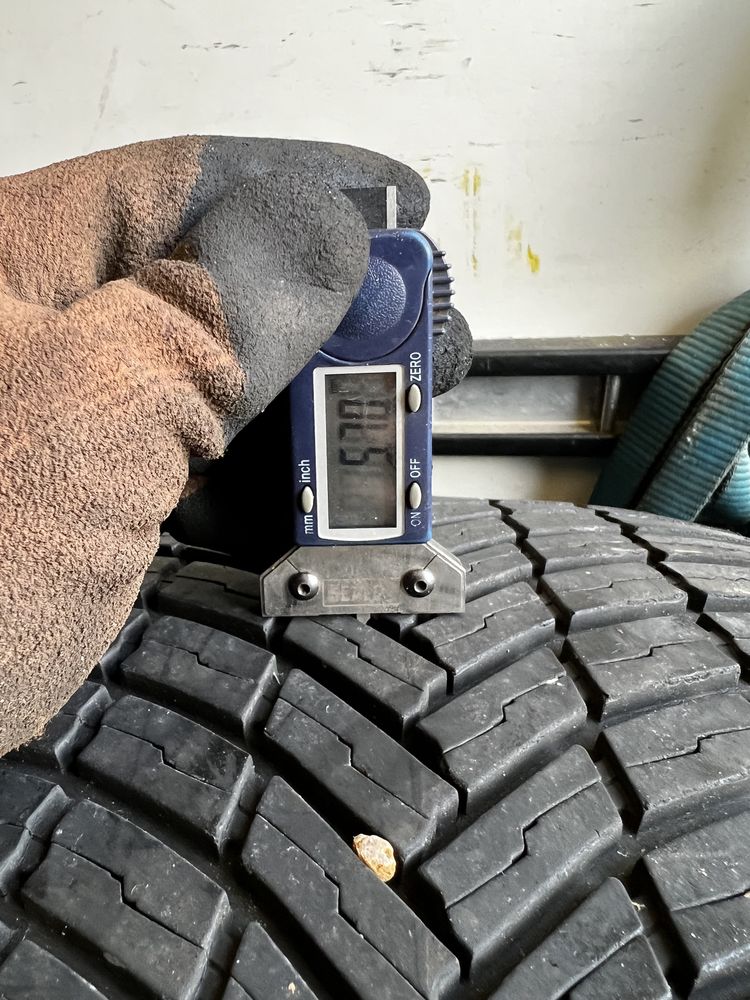 4 opony bridgestone weather control a005 evo 255/40/19 2022r.