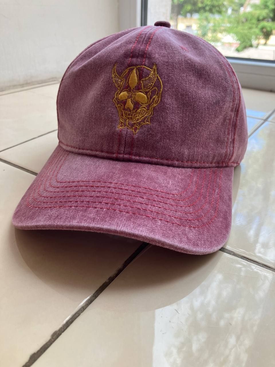 Кепка north side skull cap red