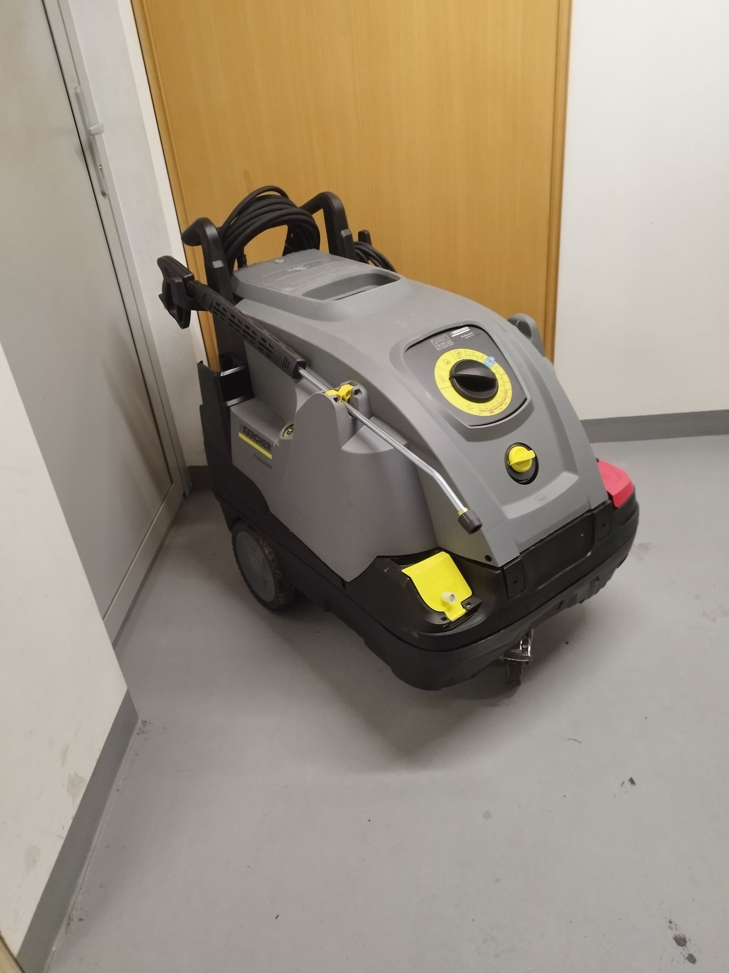 Myjka Karcher HDS 8/18c 180bar 400v gwarancja serwis i naprawa