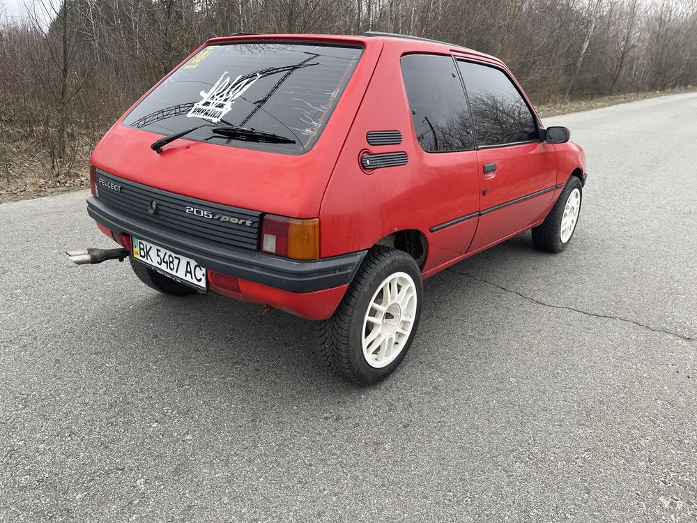 Продам пежо 205 на автоматі
