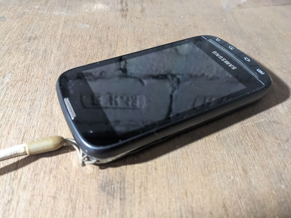 Смартфон трансформер Samsung SPH-M930 з розсувною клавіатурою