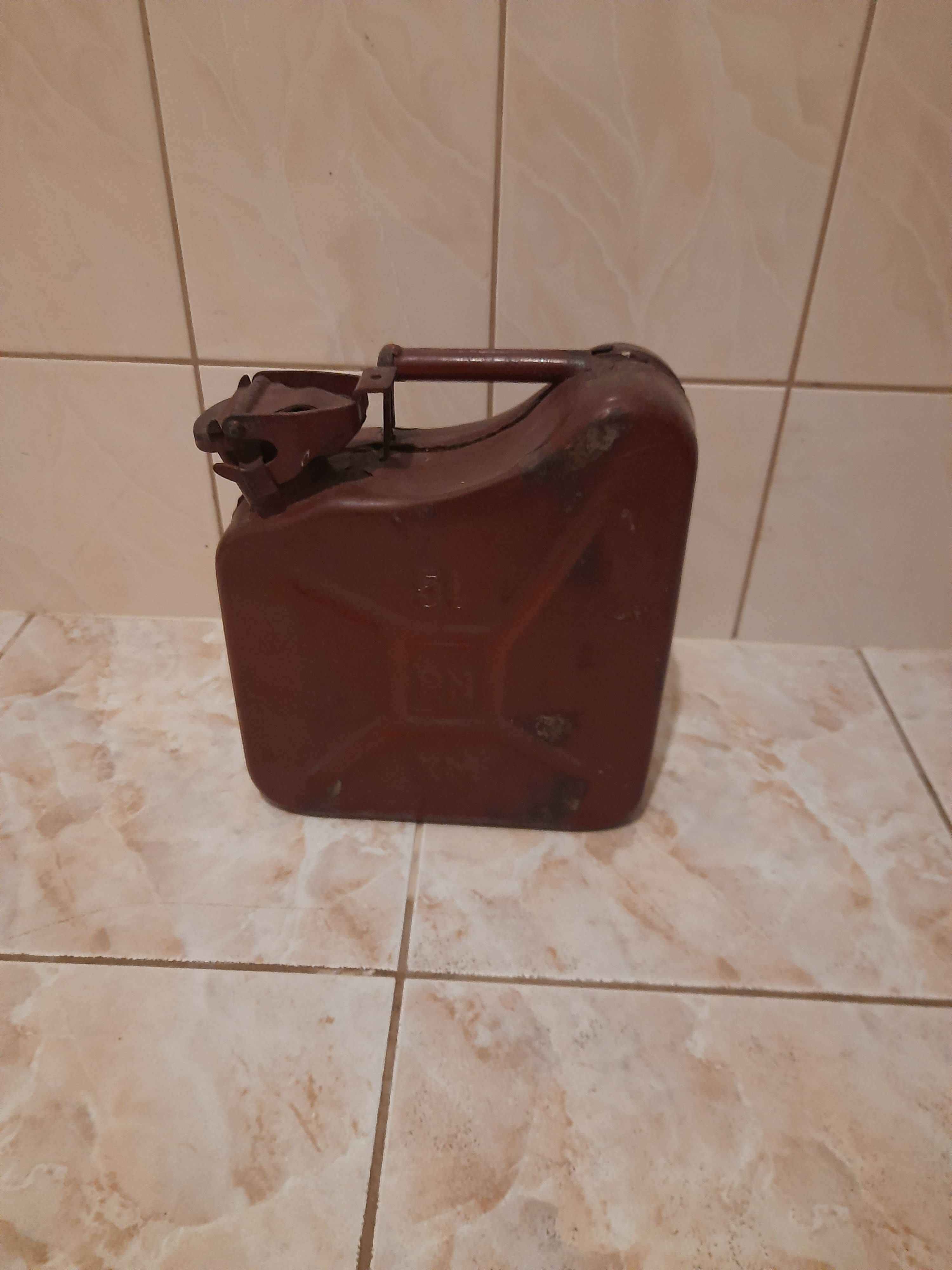 Kanister blaszany PRL 5l