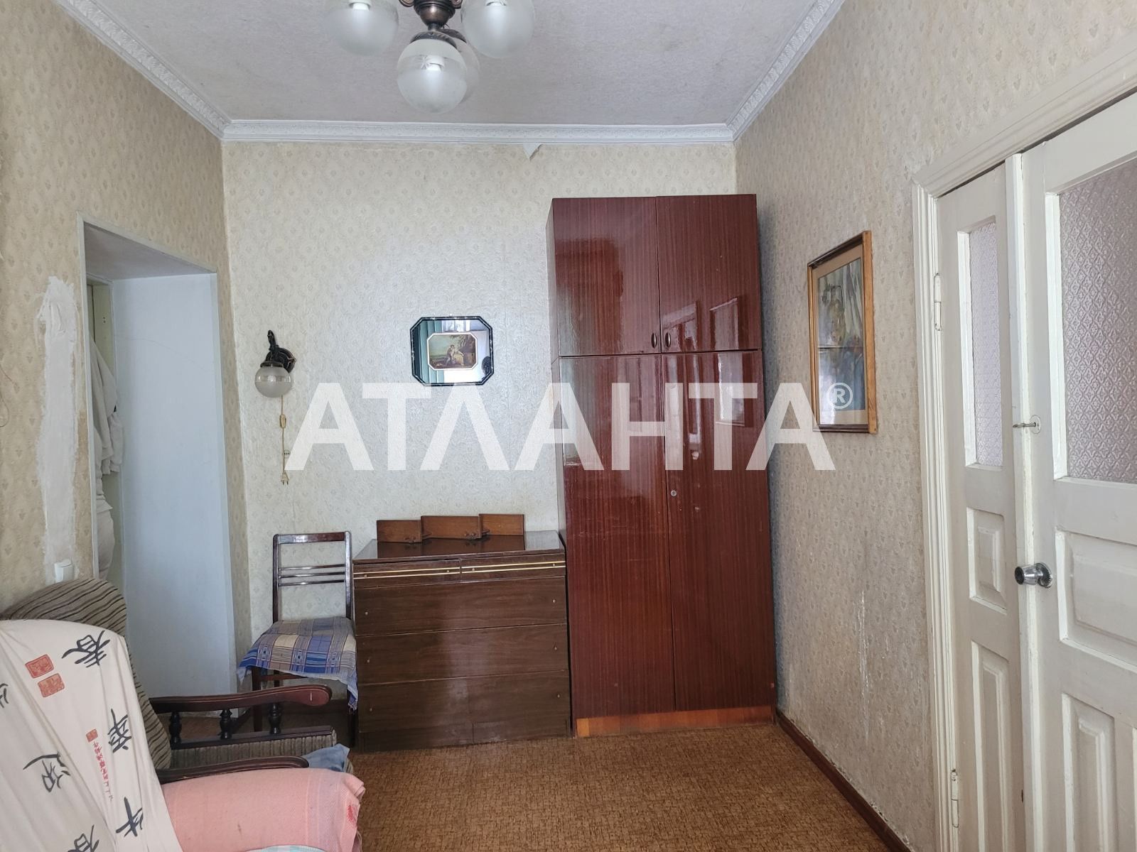 Отличный вариант как проживать так и под бизнес