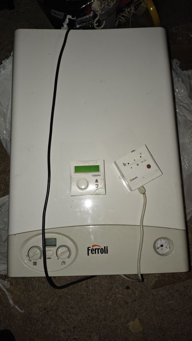 Piec dwufunkcyjny Ferroli Domicompact C24D Gaz ziemny i LPG