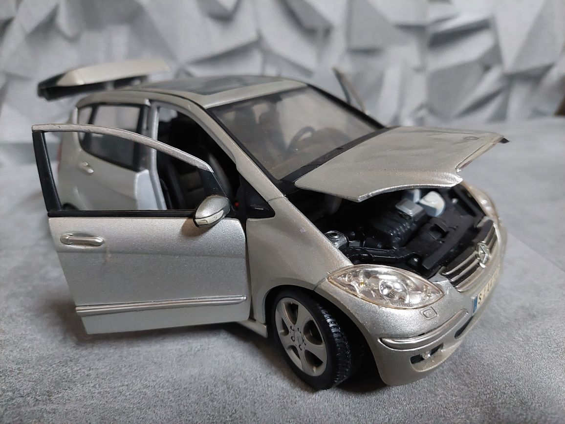 Model Mercedes Benz A-Class, skala 1:18