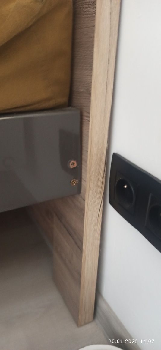 Łóżko dwóosobowe z materacem 1.3 m