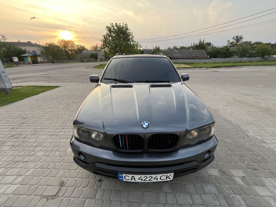 Продам БМВ Х5 е53