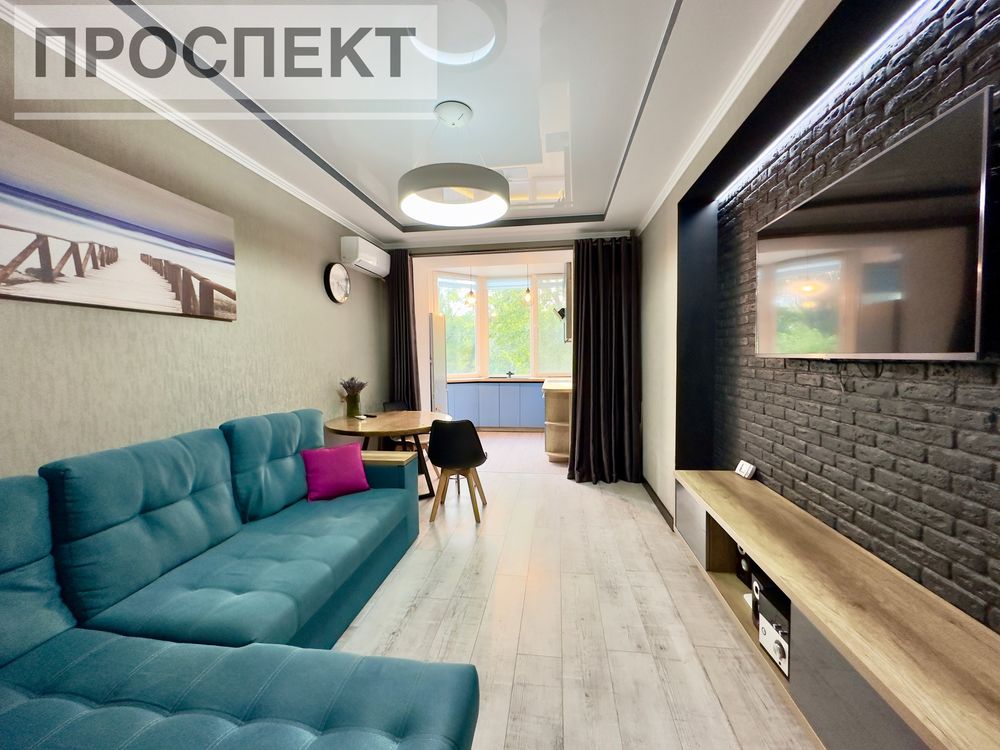 Продам 1 кімн. квартиру вул. Харківська ( ЖК « Зарічний). Вид на річку