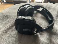 Headset Logitech Astro A50 Gen4 Wireless + Base Station - PC/PS4/PS5
