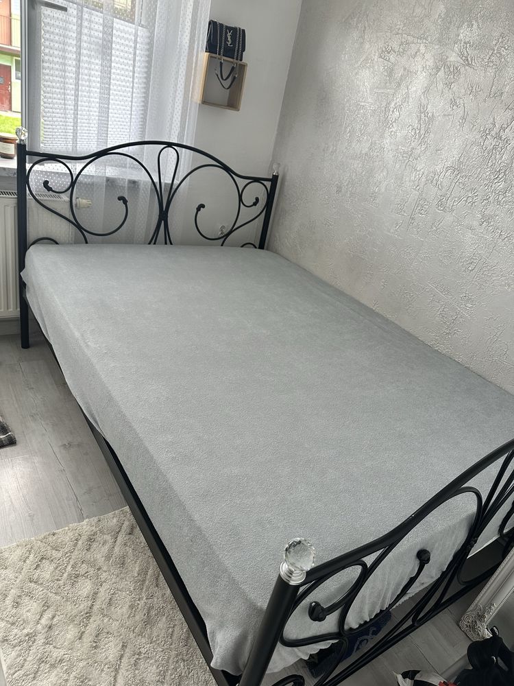 Łóżko + materac