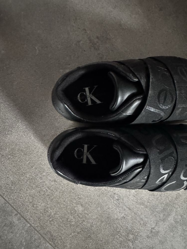 Sneakersy slip on calvin klein oryginalne 38