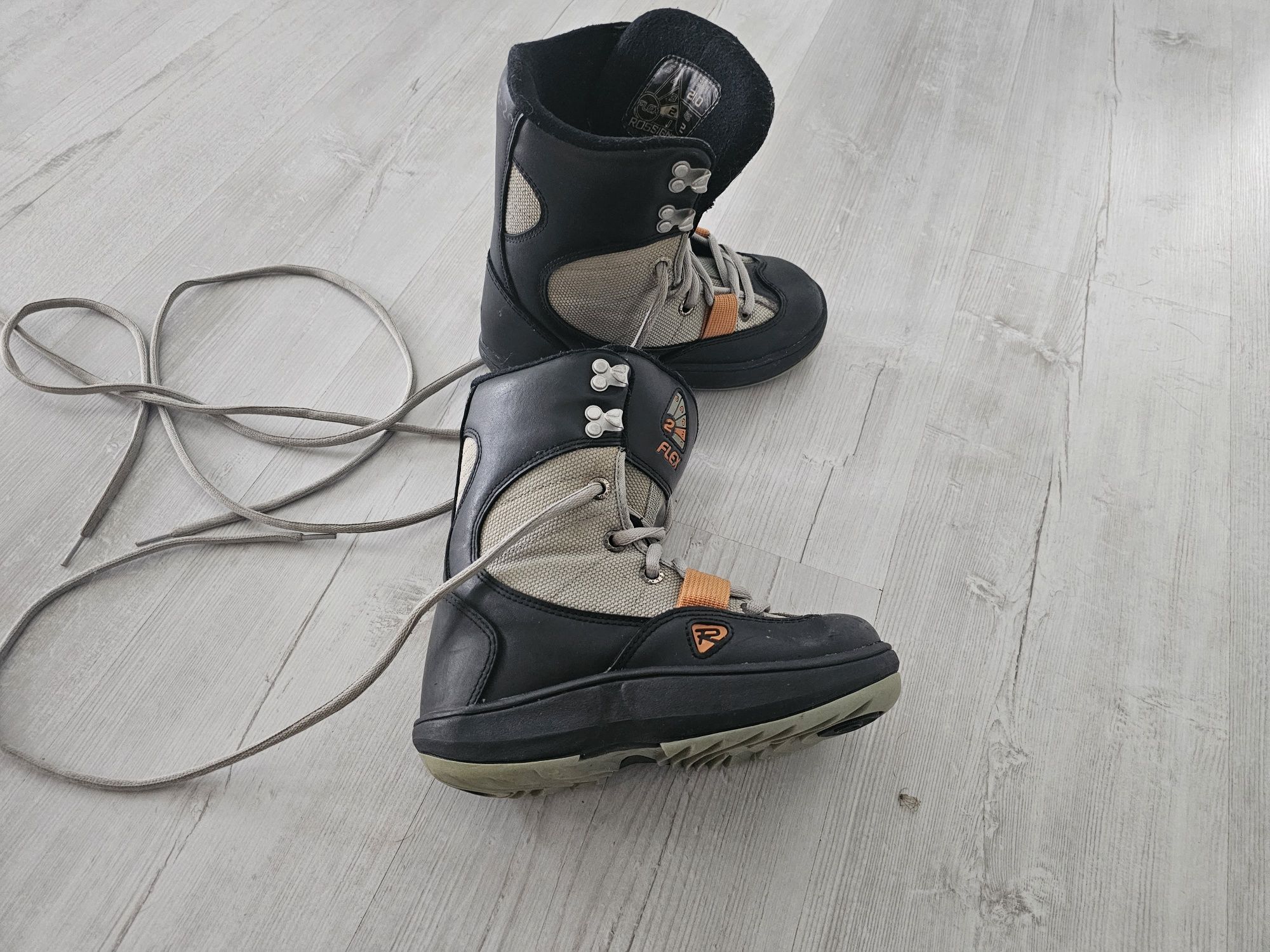 Buty snowboard Rossignol chłopięce 21 wkładka