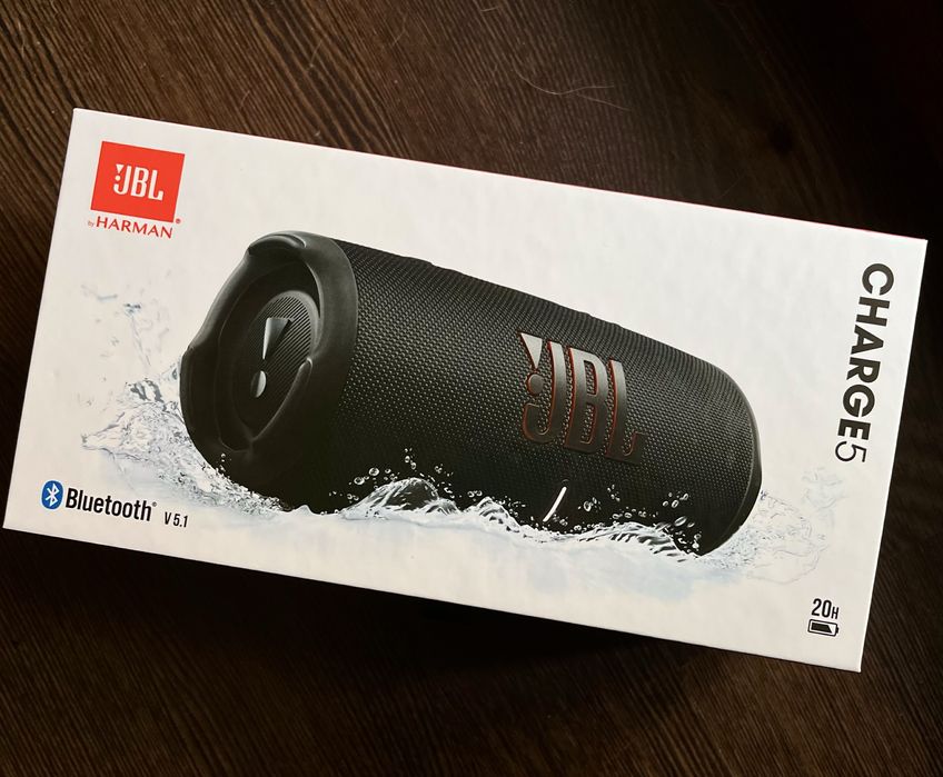 Портативна колонка JBL Charge 5 Black