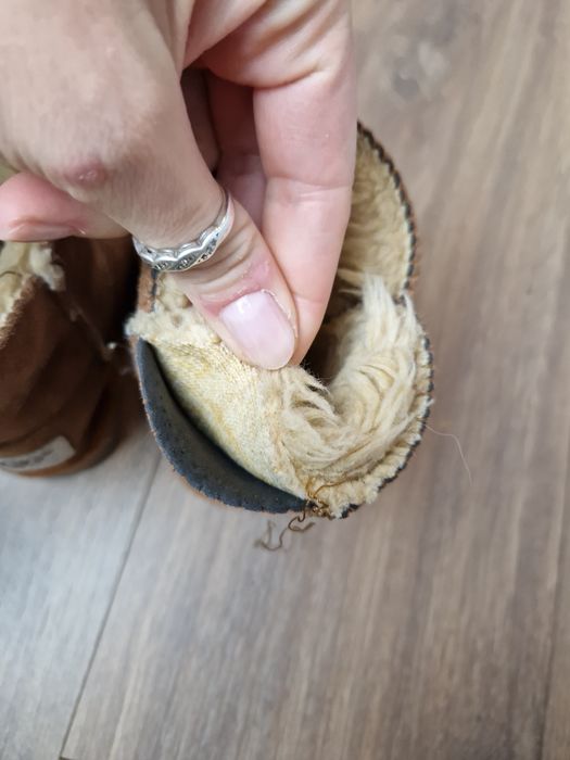 Kozaki śniegowce ugg r. 23 brązowe z guzikiem