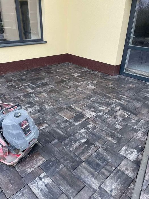 Бруківка та тротуарна плитка,поребрик,бордюр,водозлив