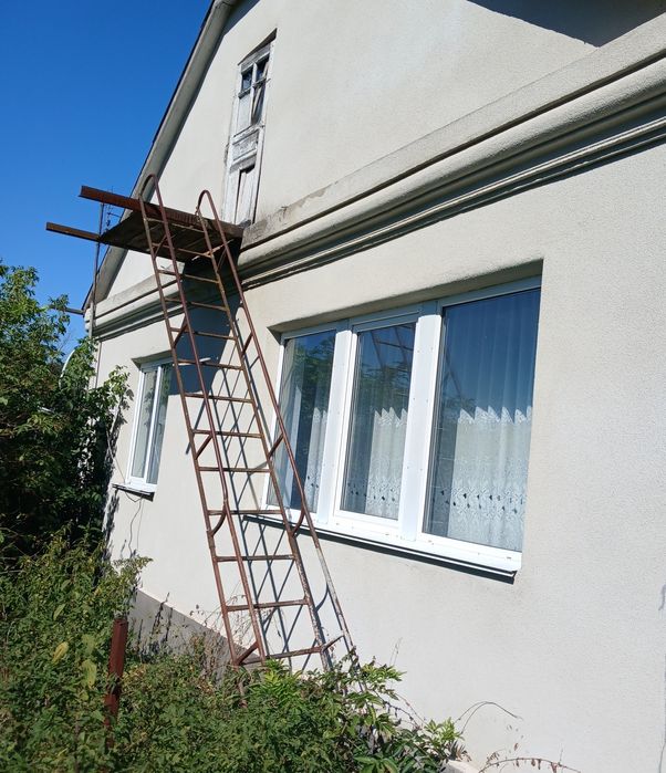 Продам будинок з власним ставком