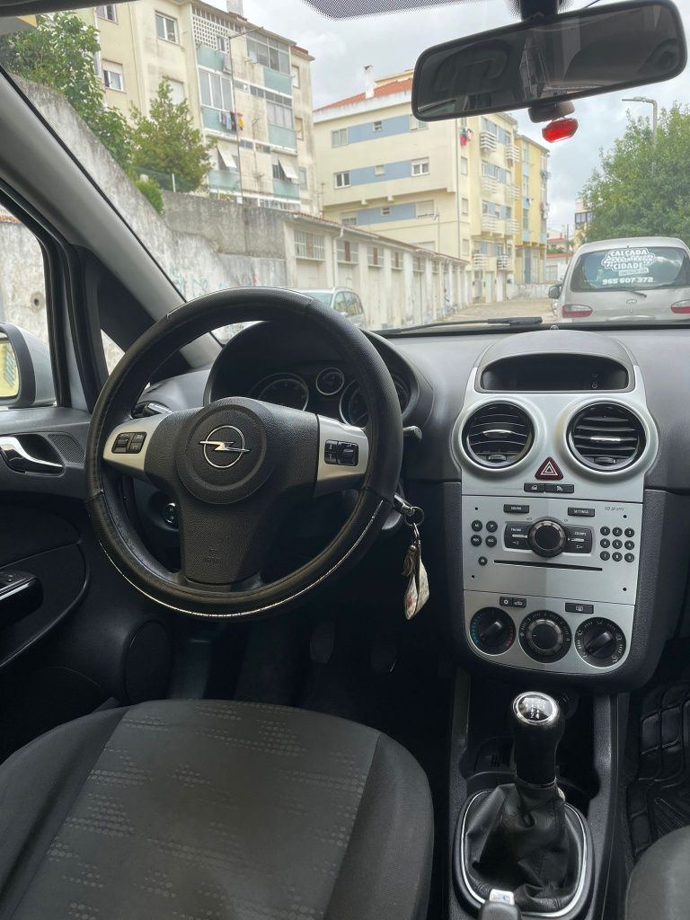 Opel Corsa 1.2, 2011, 5 portas RESERVADO