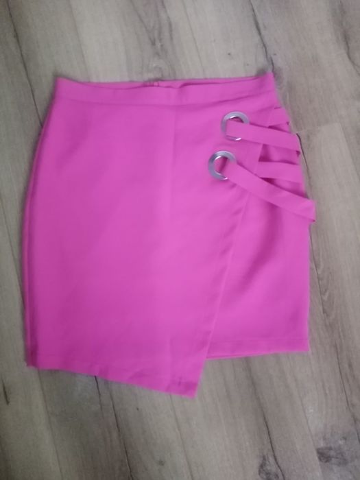 Spódnica różowa rozmiar 40
