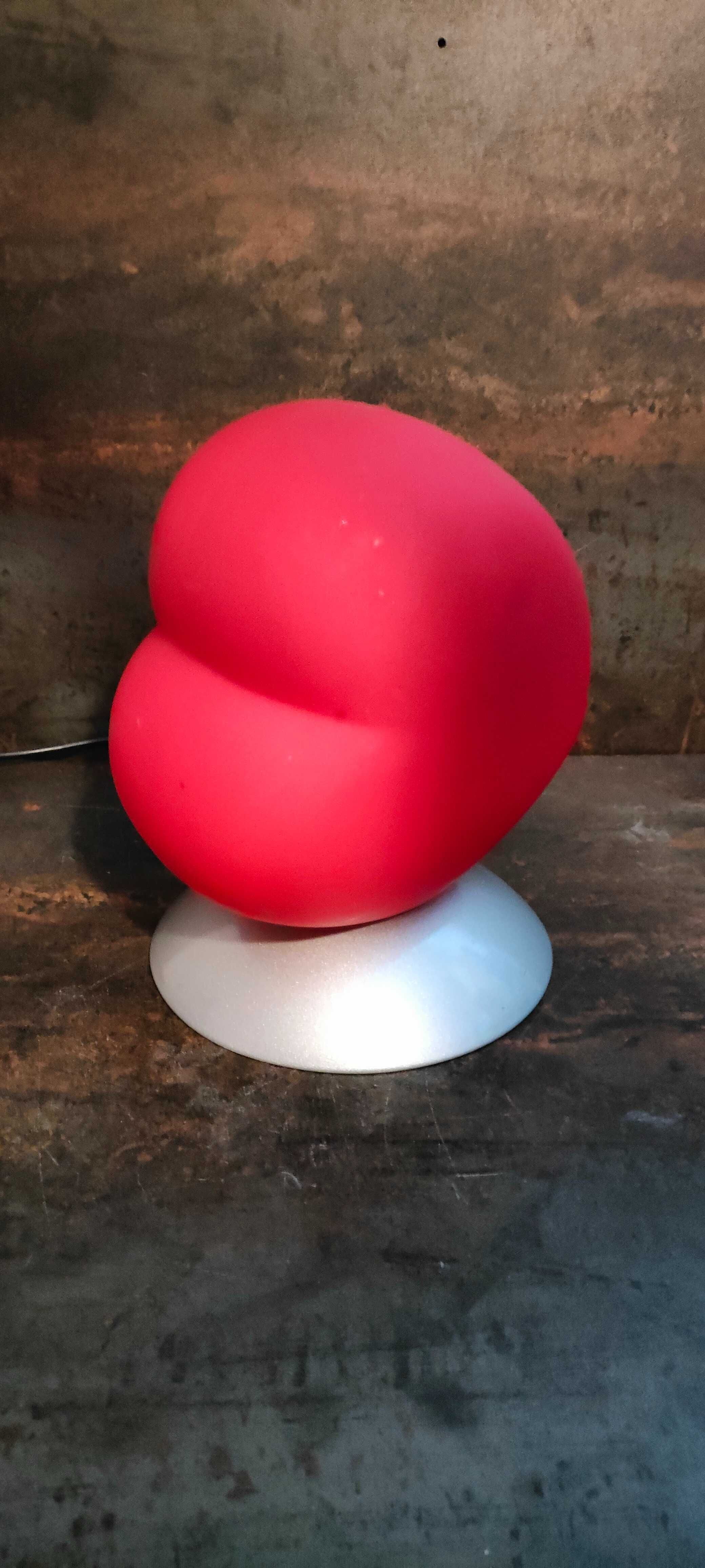 Lampa Ikea Red Heart, pop-art z lat 90