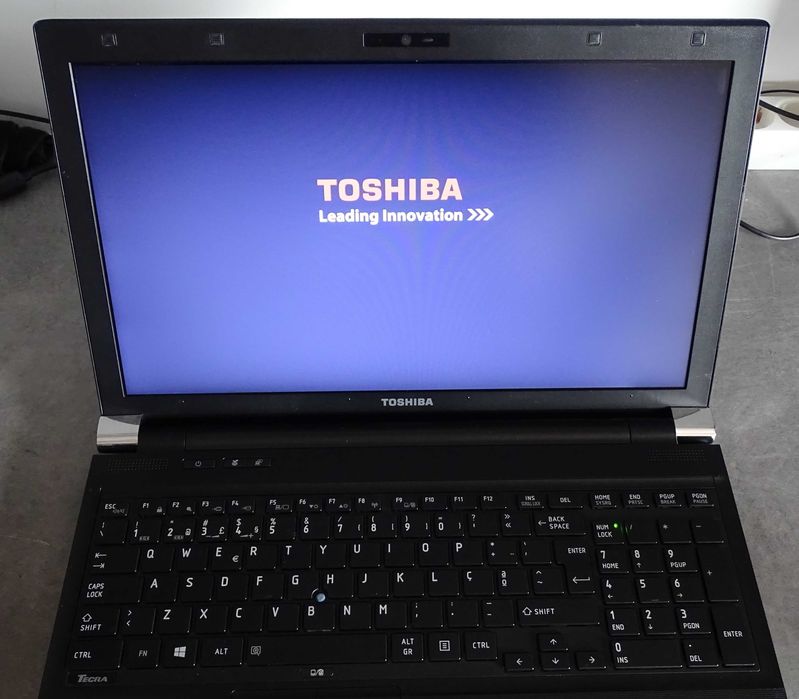 Toshiba tecra R950-14D cpu i7