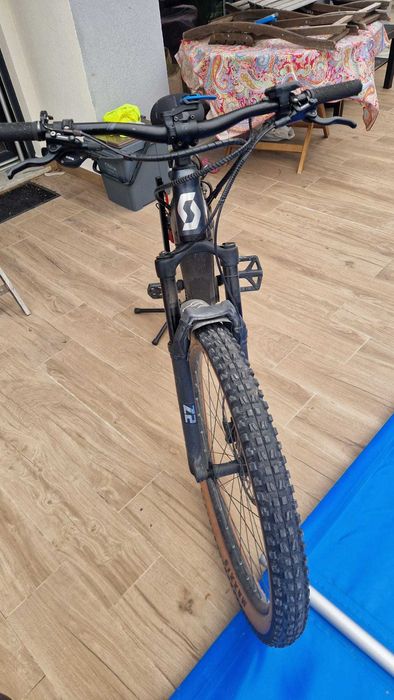 Bicicleta BTT SCOTT Elétrica