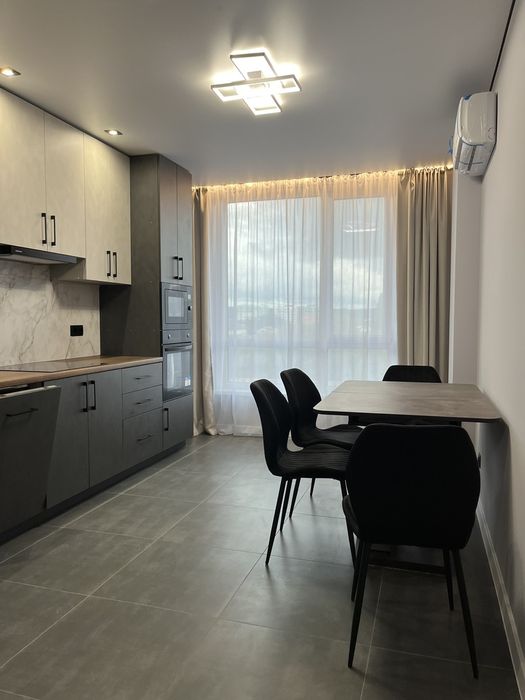 Укомплектована 1-к квартира, вул. Б.Хмельницького, 94