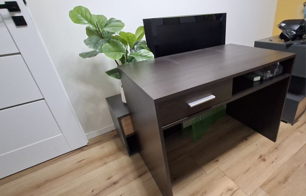 Biurko 120x60 z szufladą