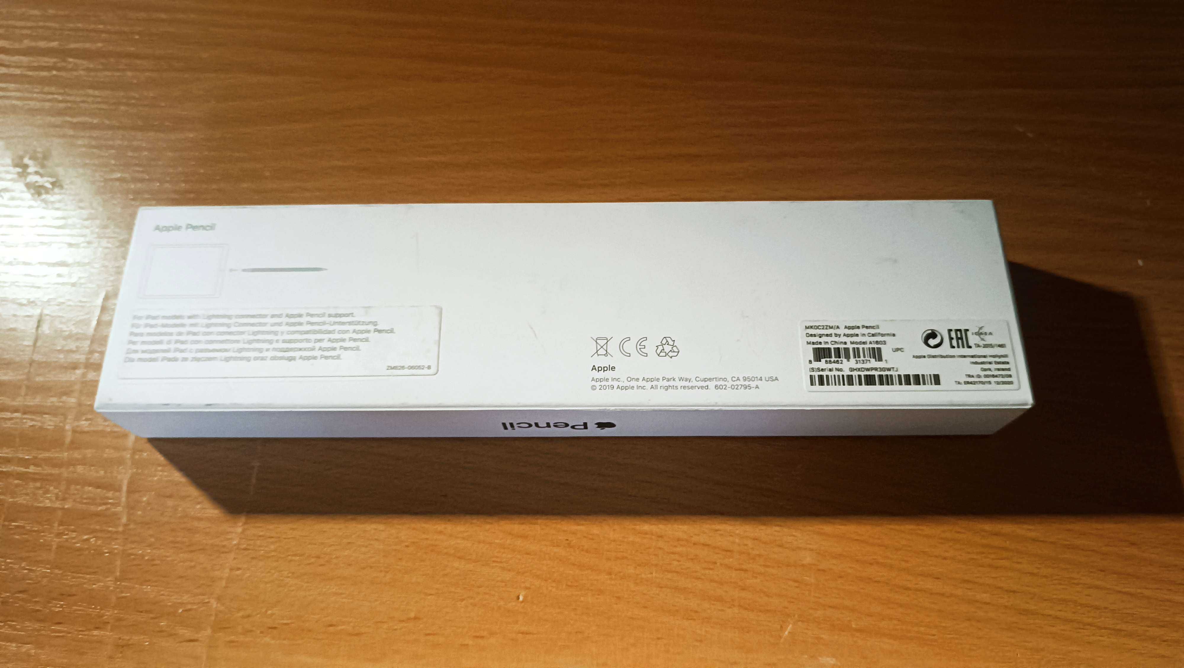Apple iPad 9. gen, 64GB, Wi-Fi Cosmic Grey + Apple Pencil 1. gen