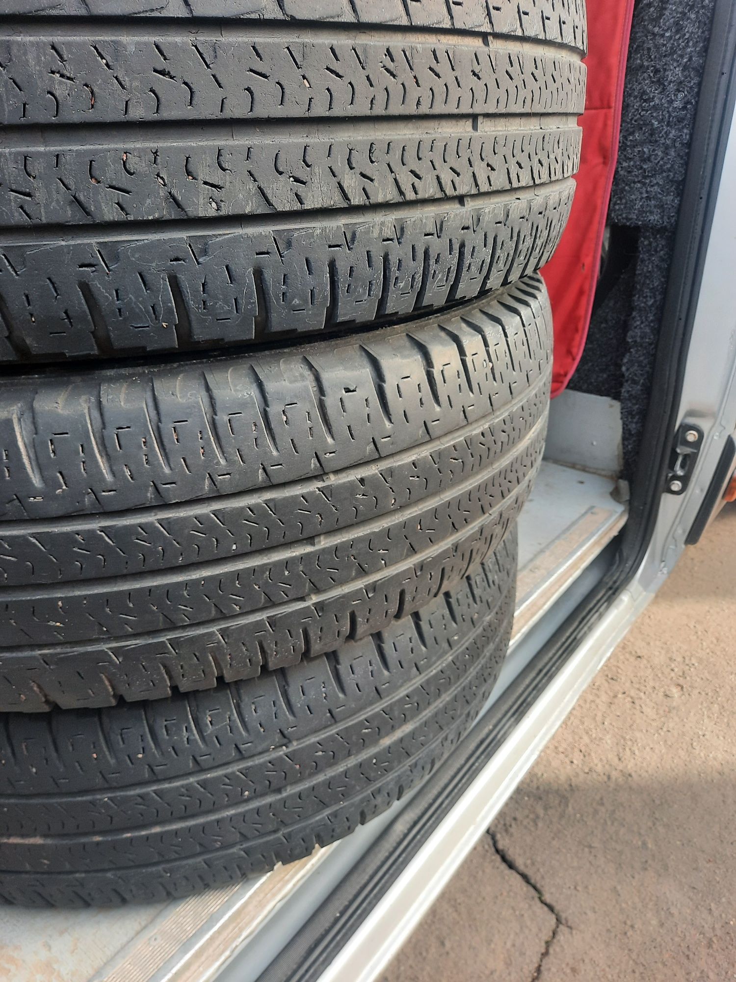 225 75 r16c michelin agilis 2018року