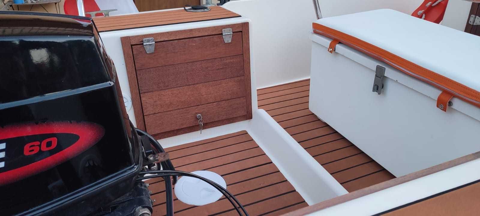 Łódź motorowa Torpedine 500, Evinrude 60, przyczepa podłodziowa