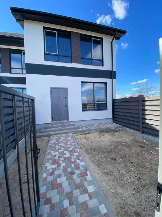 Продаж таунхаусів Гостомель