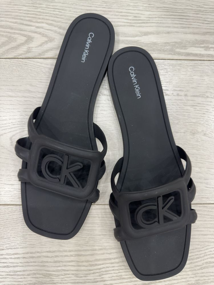 Сандалі Calvin Klein Yoana Jelly
