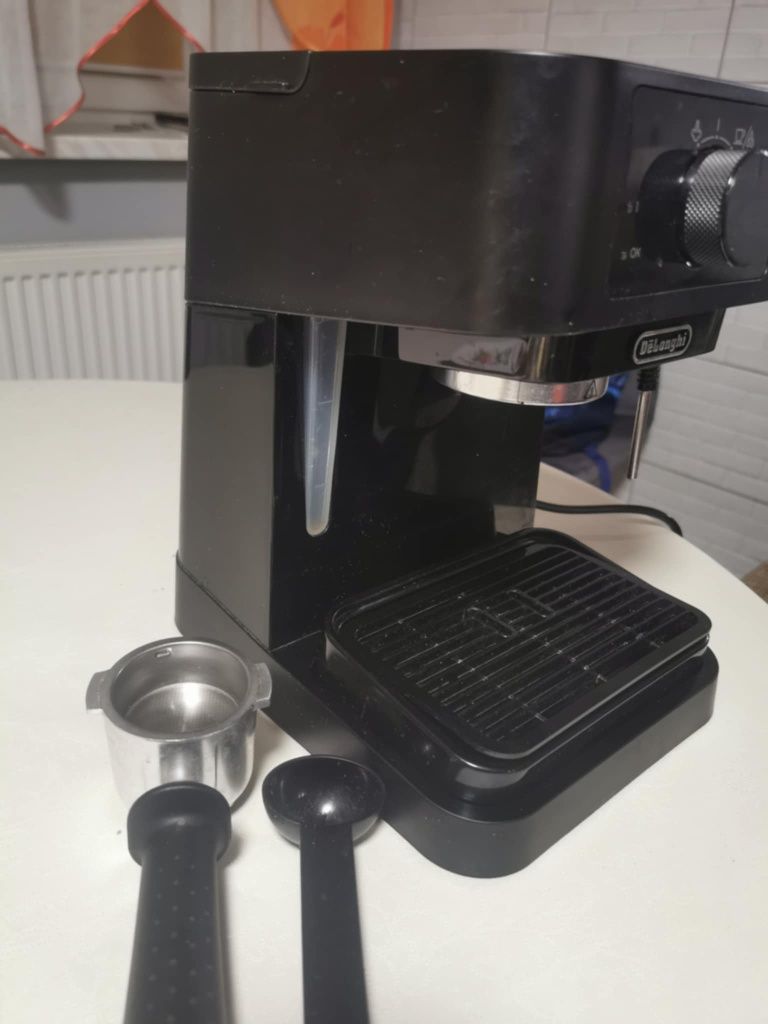Ekspres kolbowy DE'LONGHI